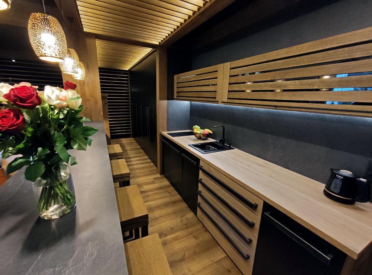 Apartman Mary Lou, Hotel Ovruc Strbske Pleso Ngoại thất bức ảnh