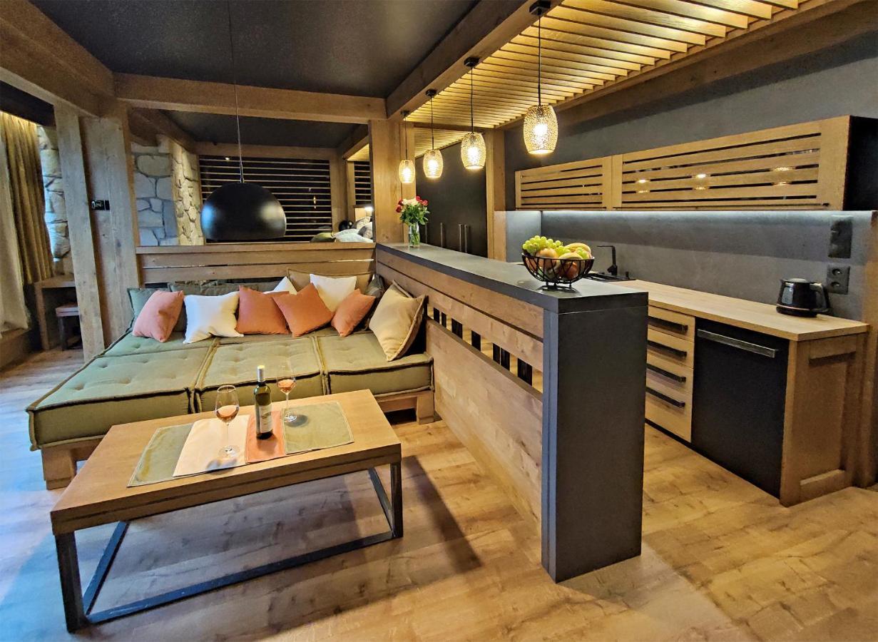 Apartman Mary Lou, Hotel Ovruc Strbske Pleso Ngoại thất bức ảnh